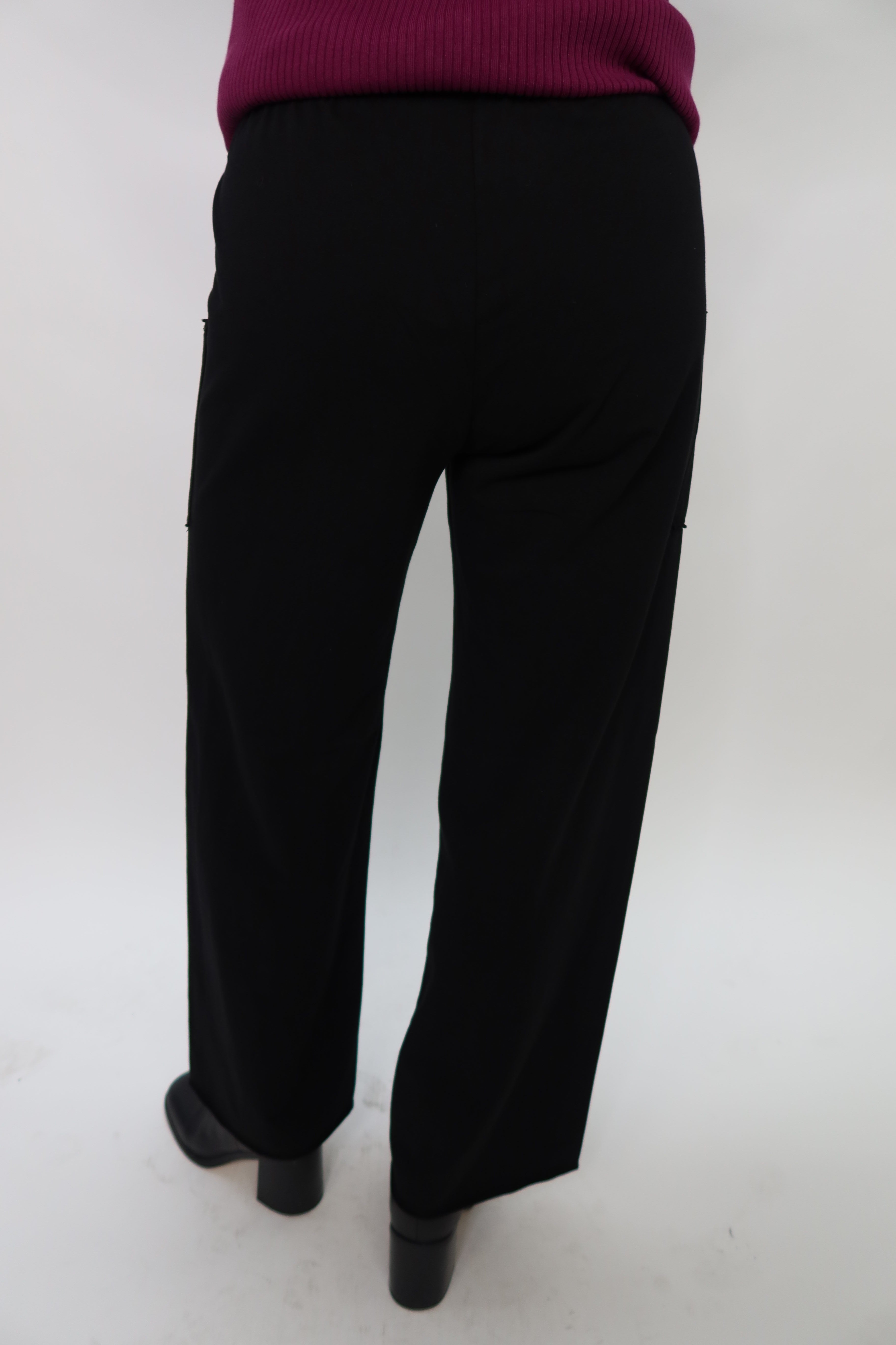 Black Raw Edge Pant with Side Patch Pockets – Twist Boutique Black Raw Edge Pant with Side Patch Pockets – Twist Boutique