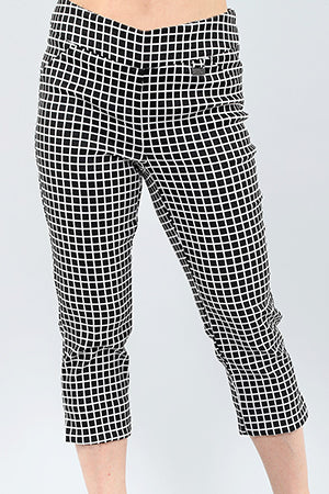 Black and White Checkered Pull On Capris