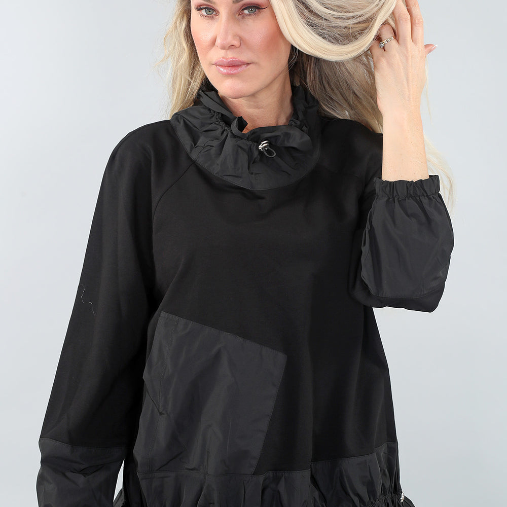 Black Pullover Long Sleeve Drawstring Top