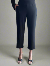 Black 26" Crop Pant with Pockets