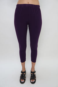 Blackberry Purple Pull On Capri Legging