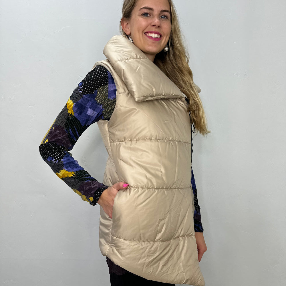 
                  
                    Beige Zip Up Puffer Vest
                  
                