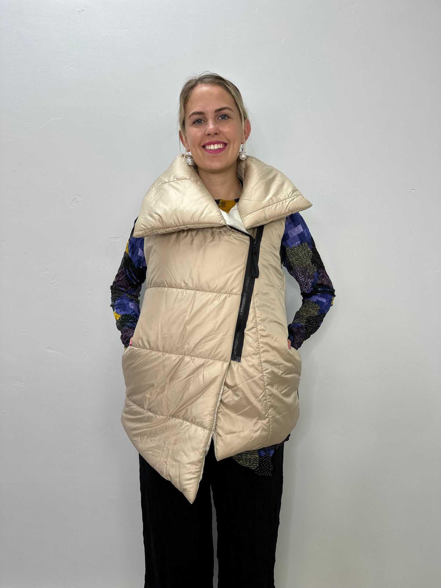 Beige Zip Up Puffer Vest