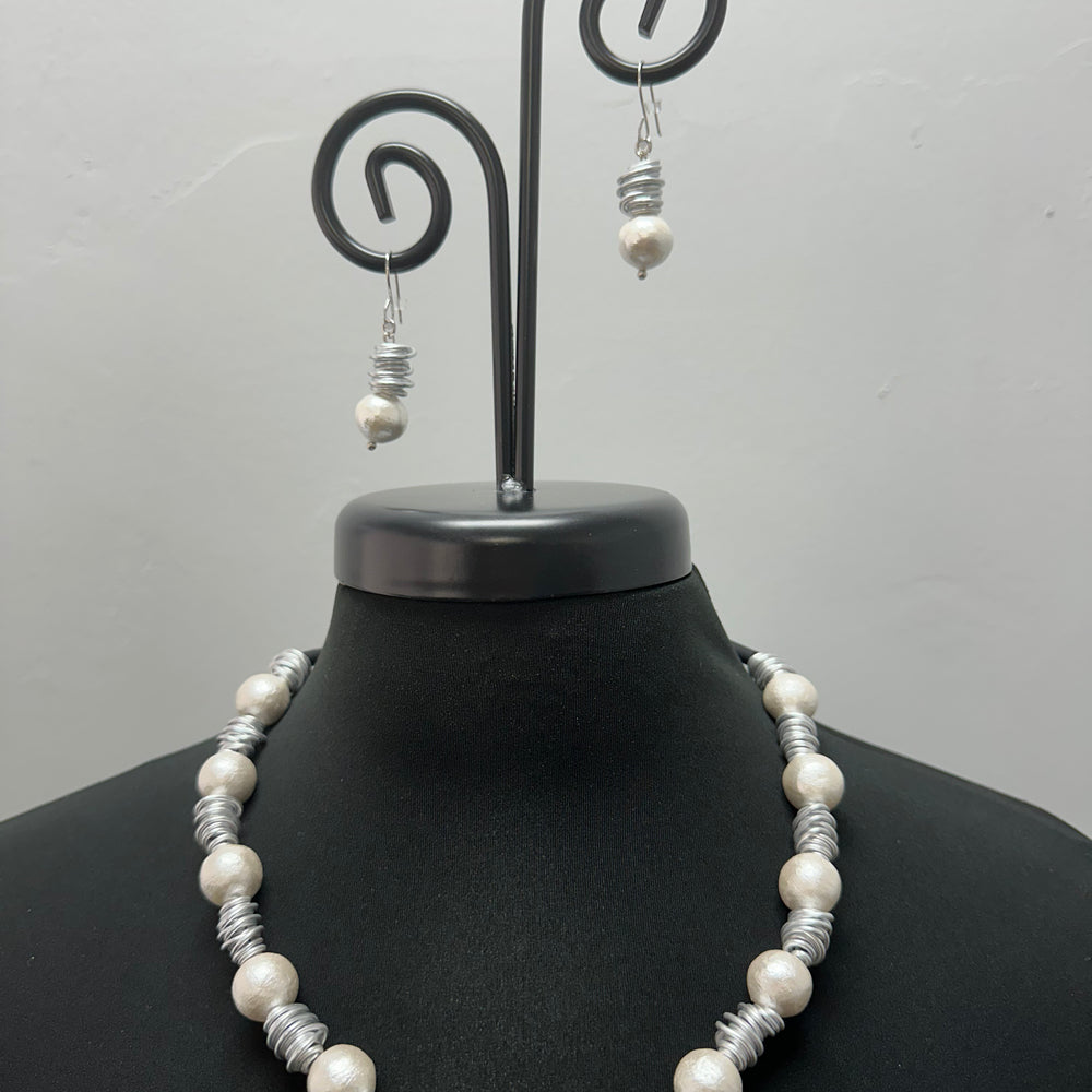 White Holly Necklace