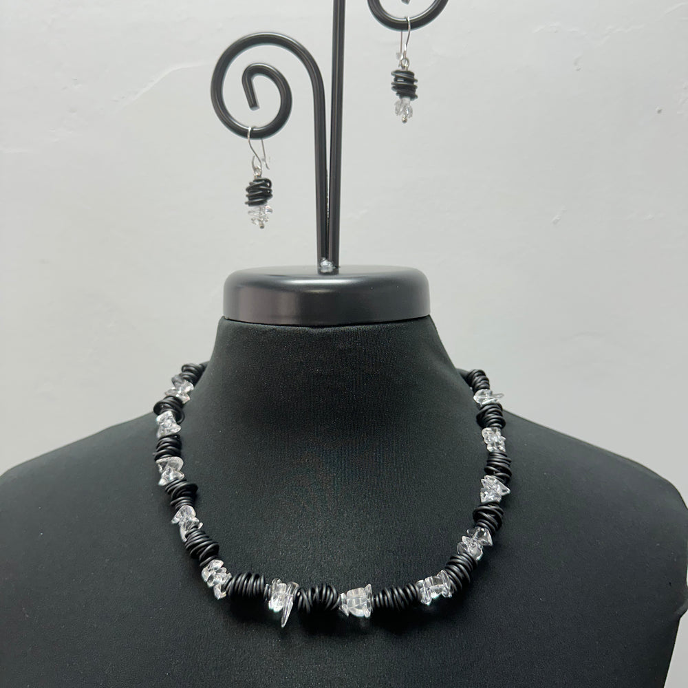 20.5” Black Holly Necklace