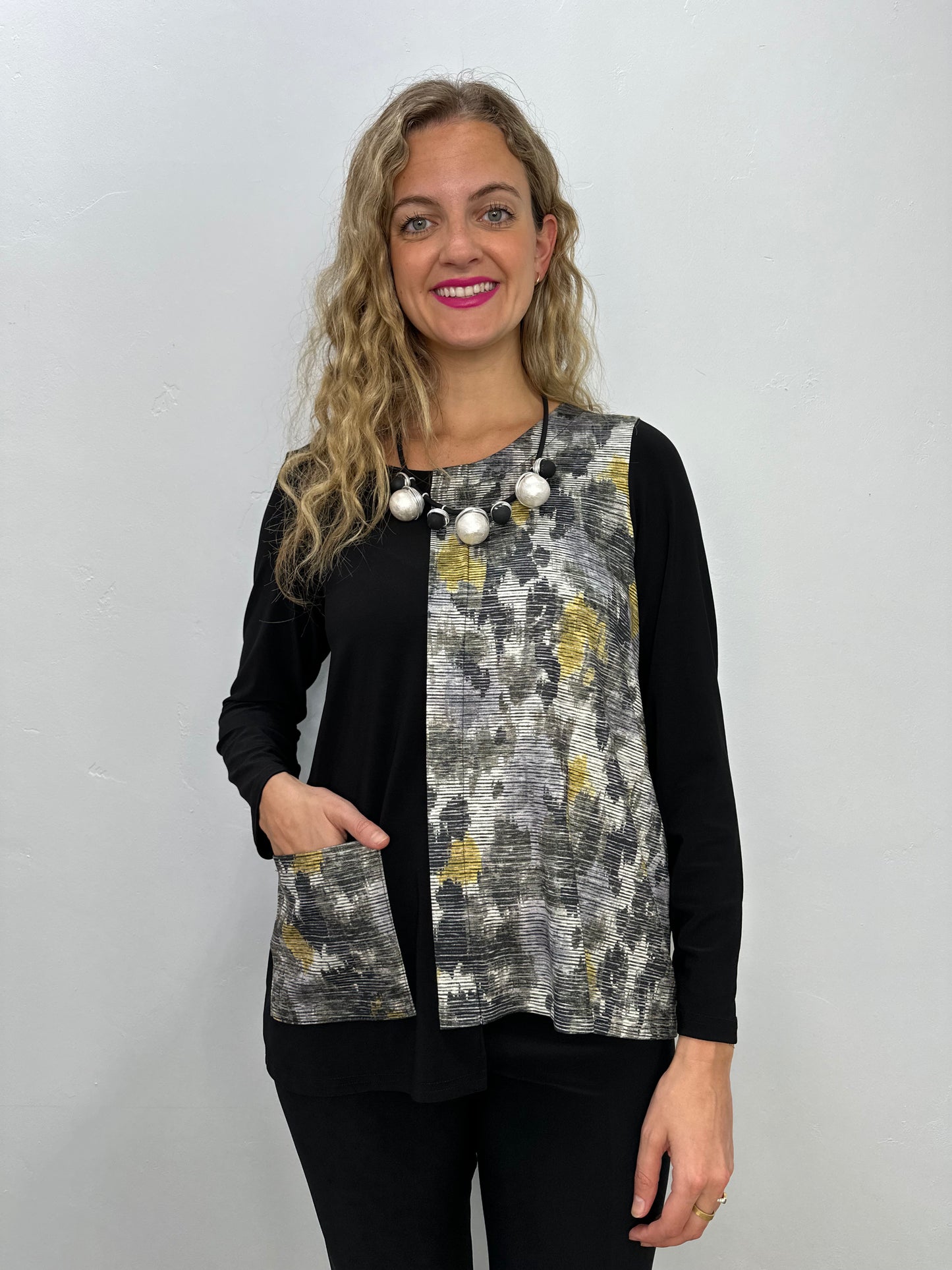 Black Pattern Long Sleeve Top with Pocket