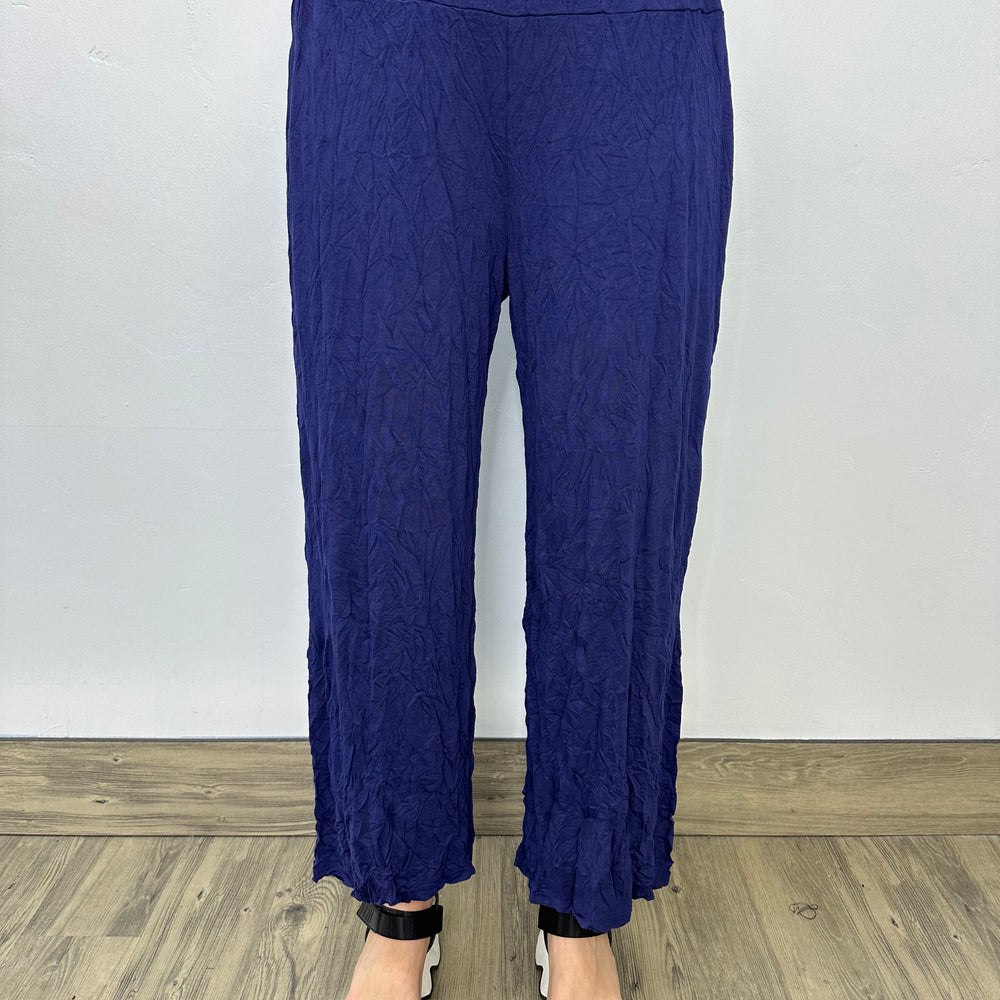 Larshell Crinkle Pant with Side Slits - Venus Purple