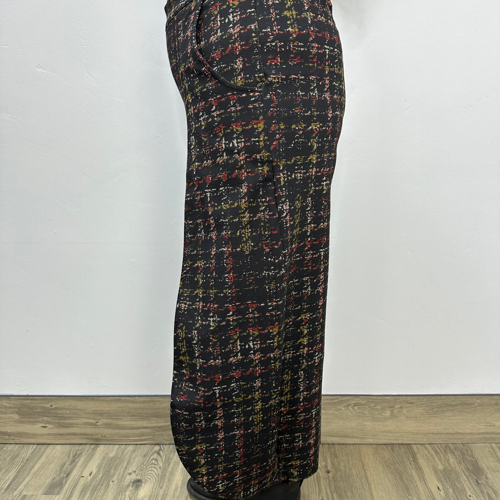 Stretched Houndstooth Plaid Ponte Jade Pant