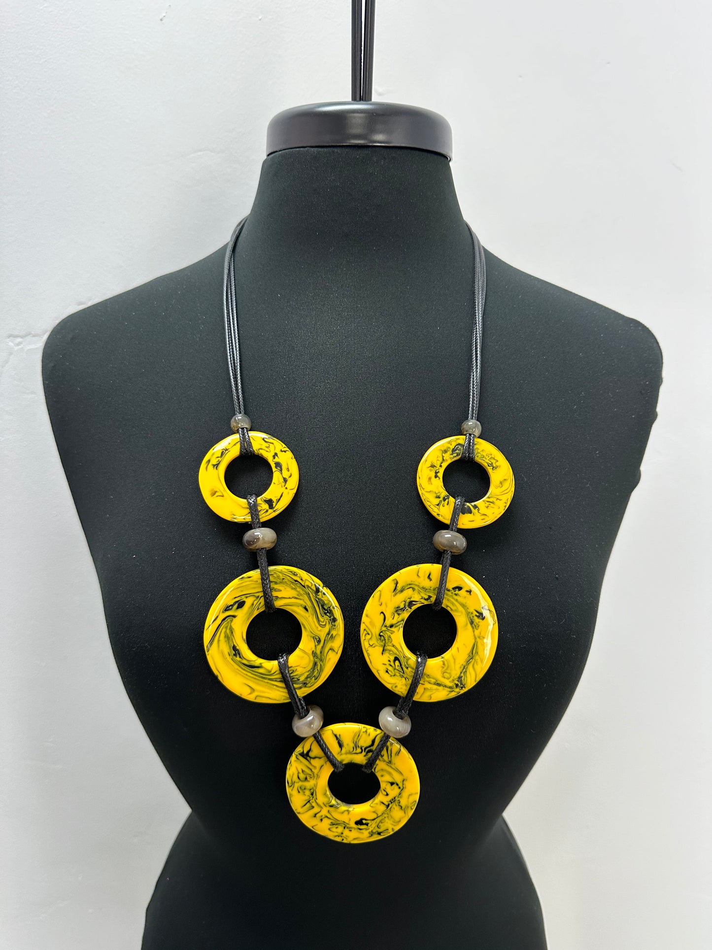 Black and Yellow Circle Rings Necklace