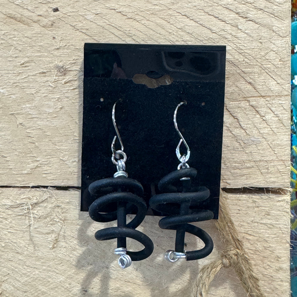 
                  
                    ER332 Tres Earrings
                  
                