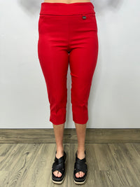 Scarlet Red Pull On Capris