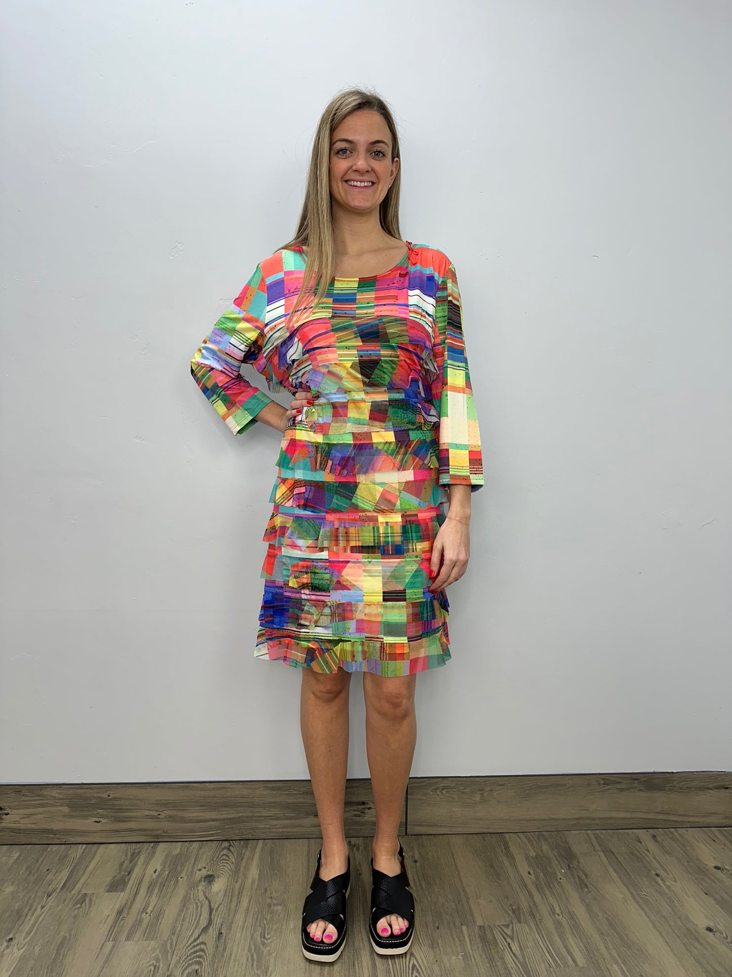 Colorful Scoop Neck Ruffle Dress