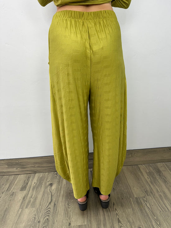 Citron Print Balloon Crop Pant