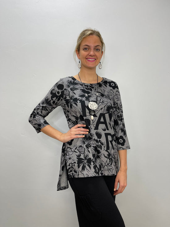 Heather Gray 3/4 Sleeve Top with Pattern
