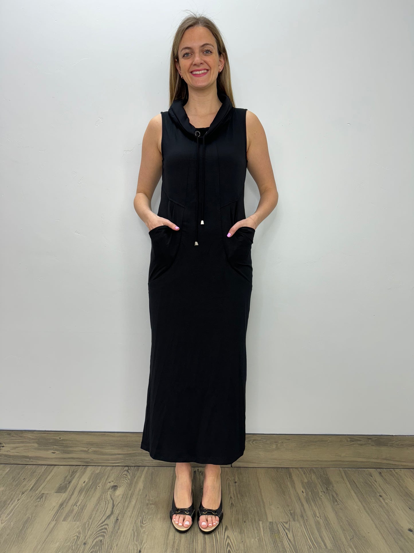 Long Black Sleeveless Dress with Pockets