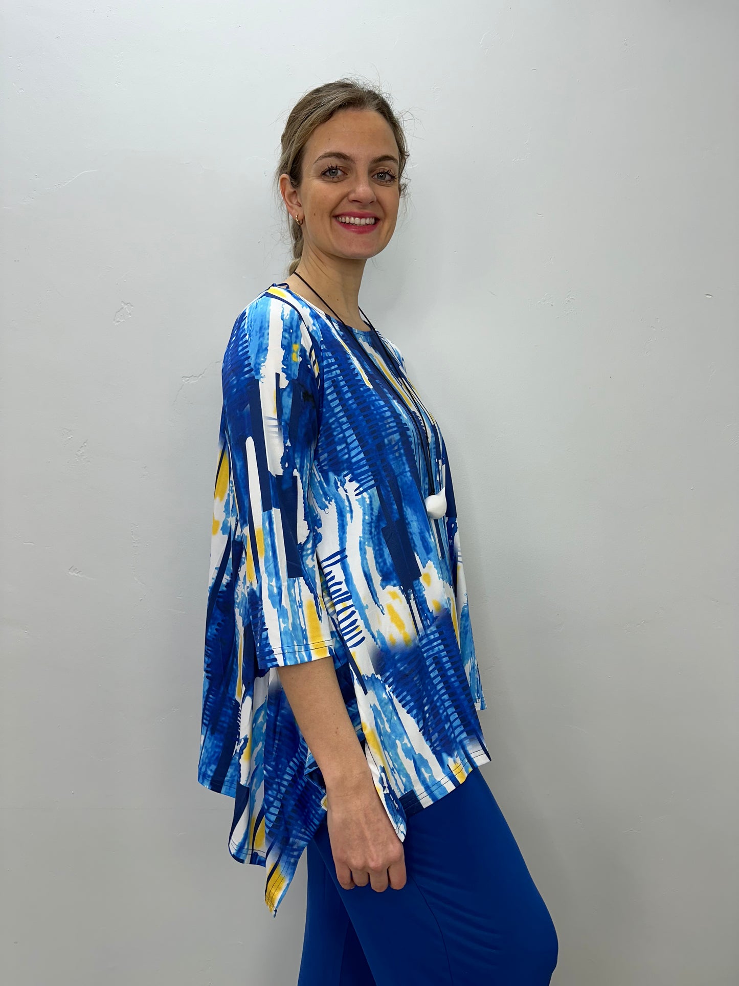 Yellow and Blue Pattern 3/4 Sleeve Shark-bite Tunic