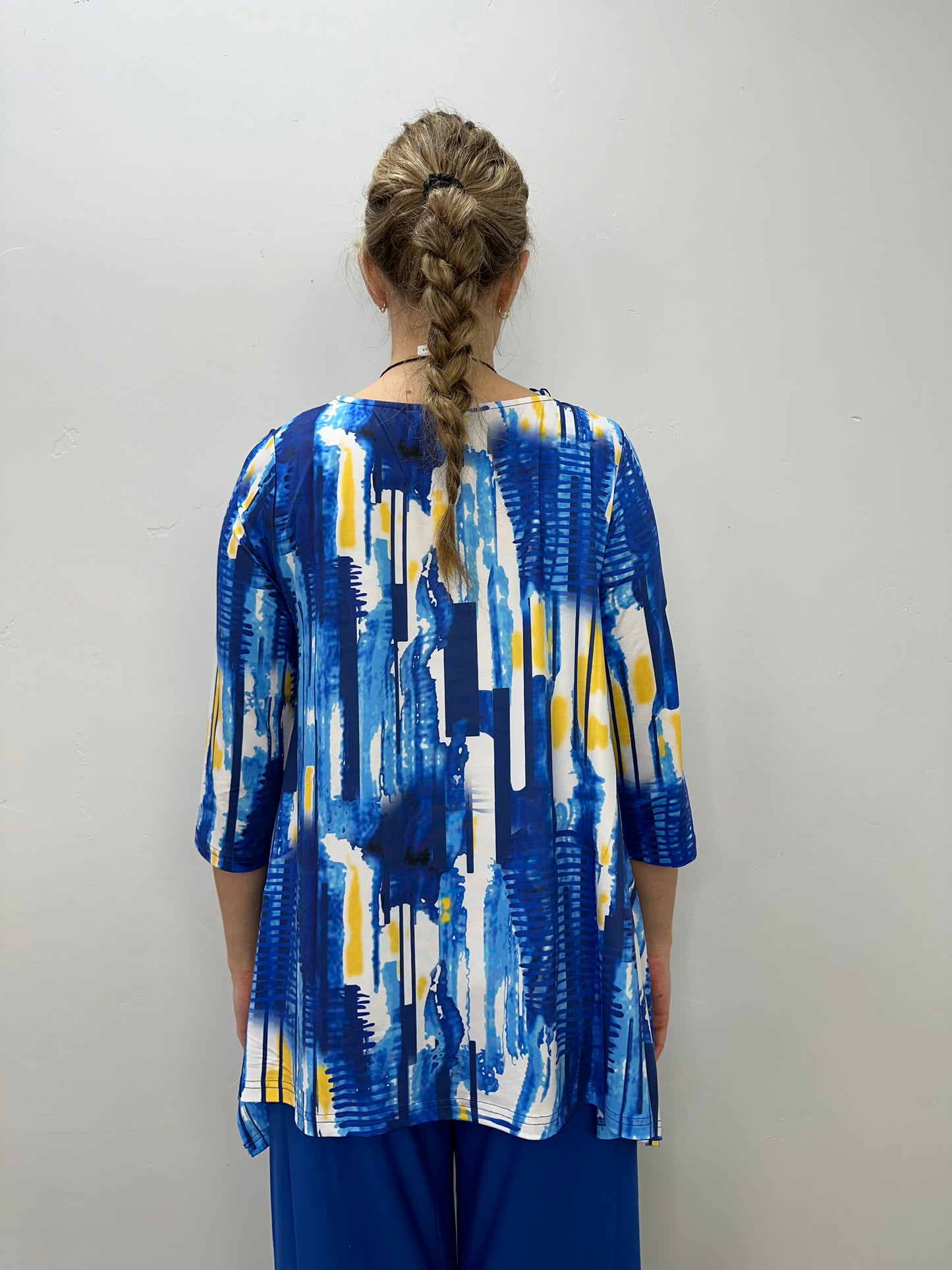 Yellow and Blue Pattern 3/4 Sleeve Shark-bite Tunic