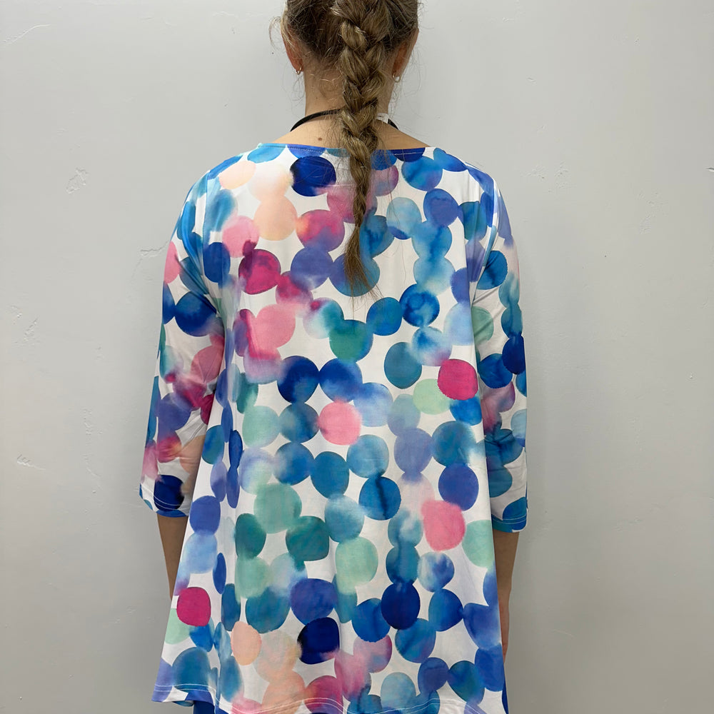 
                  
                    Blue and Pink Dots 3/4 Sleeve Shark-bite Tunic
                  
                