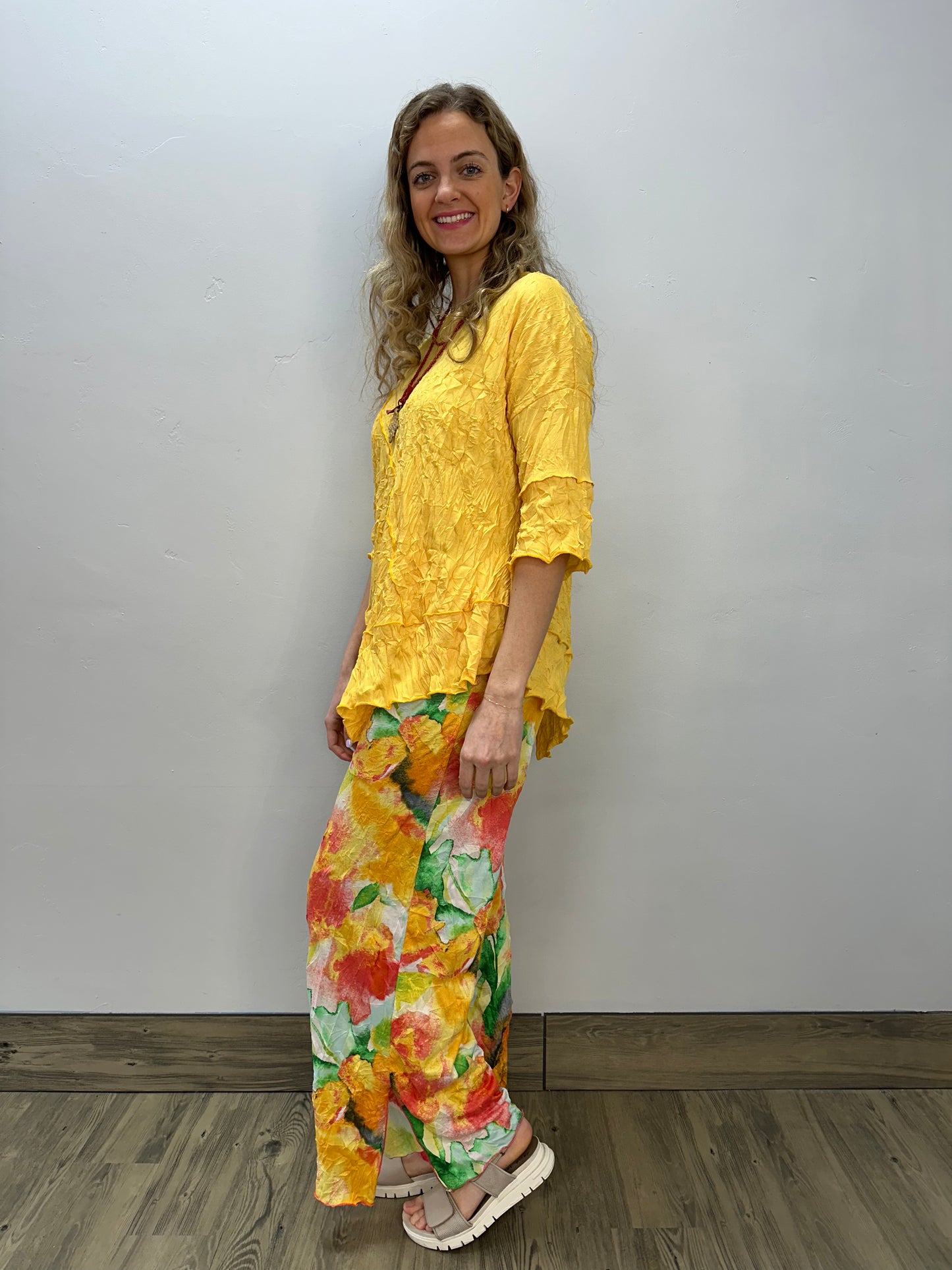 Marigold 3/4 Sleeve Asymmetric Crinkle Tunic