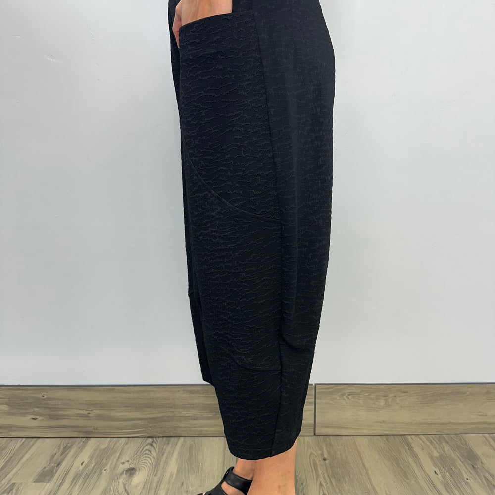 Black Textured Pant with Pockets