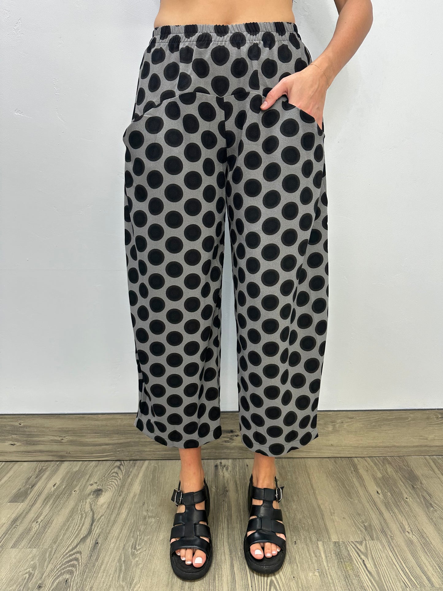 Black and Gray Polka Dot Pant