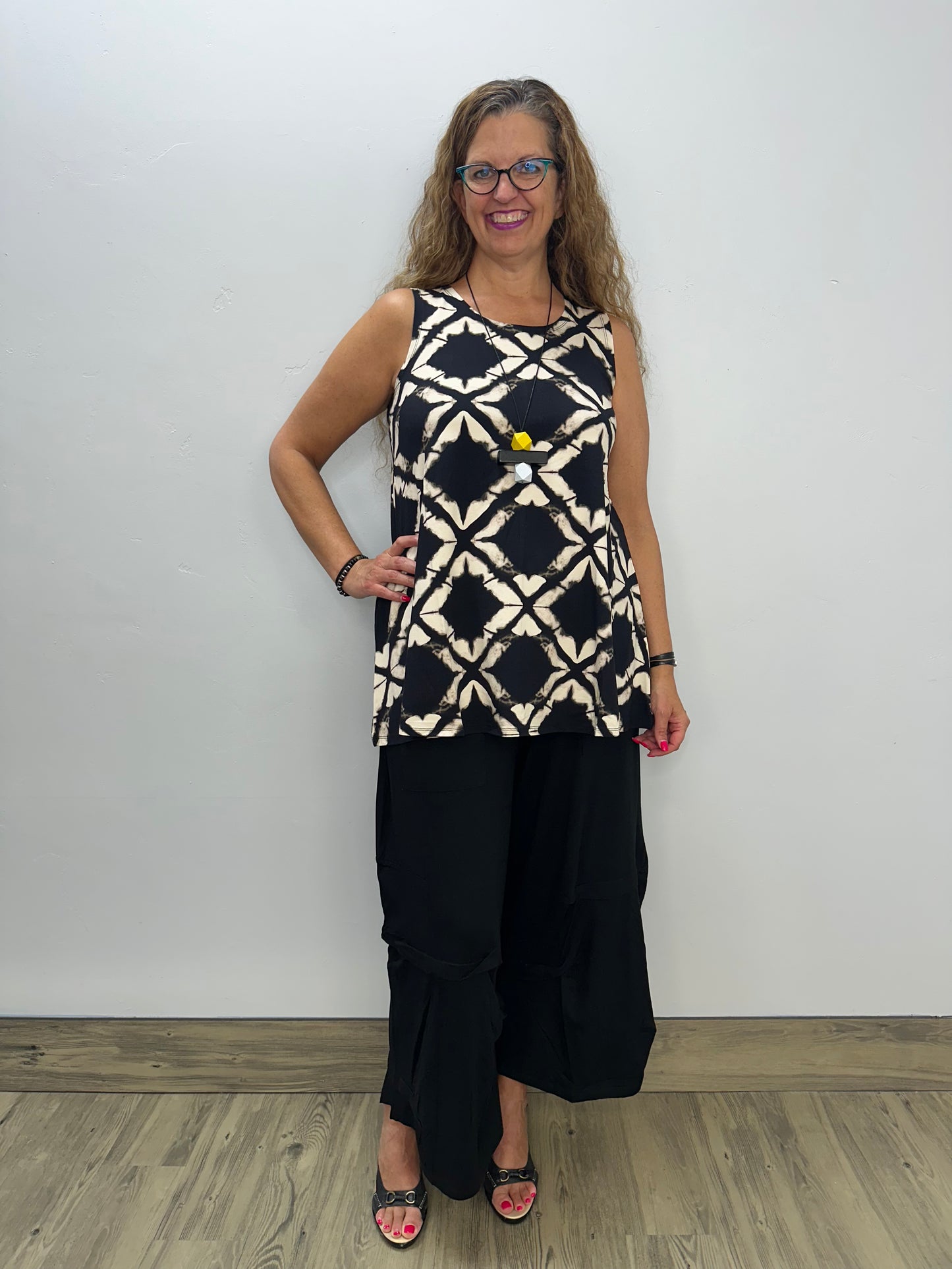 Optic Black and Tan Squares Sleeveless Desa Tunic