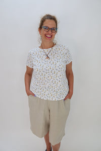 White Mini Flowers Short Sleeve Tee