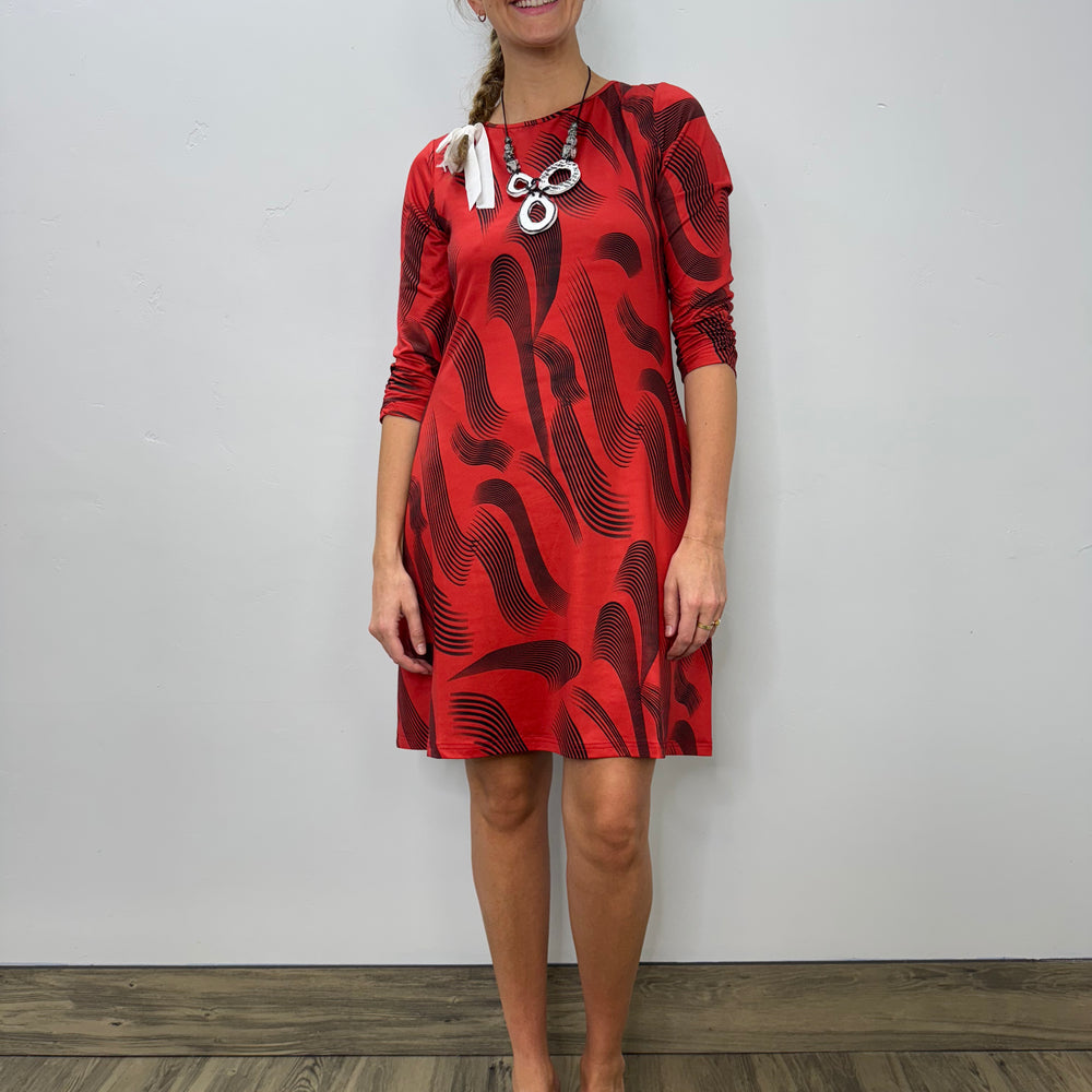 Red and Black Pattern 3/4 Sleeve 2 Pocket Dress