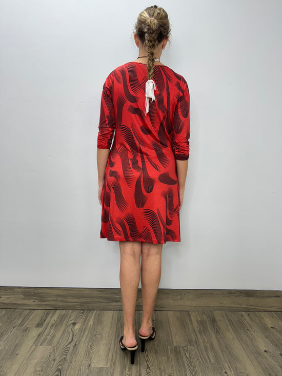 Red and Black Pattern 3/4 Sleeve 2 Pocket Dress