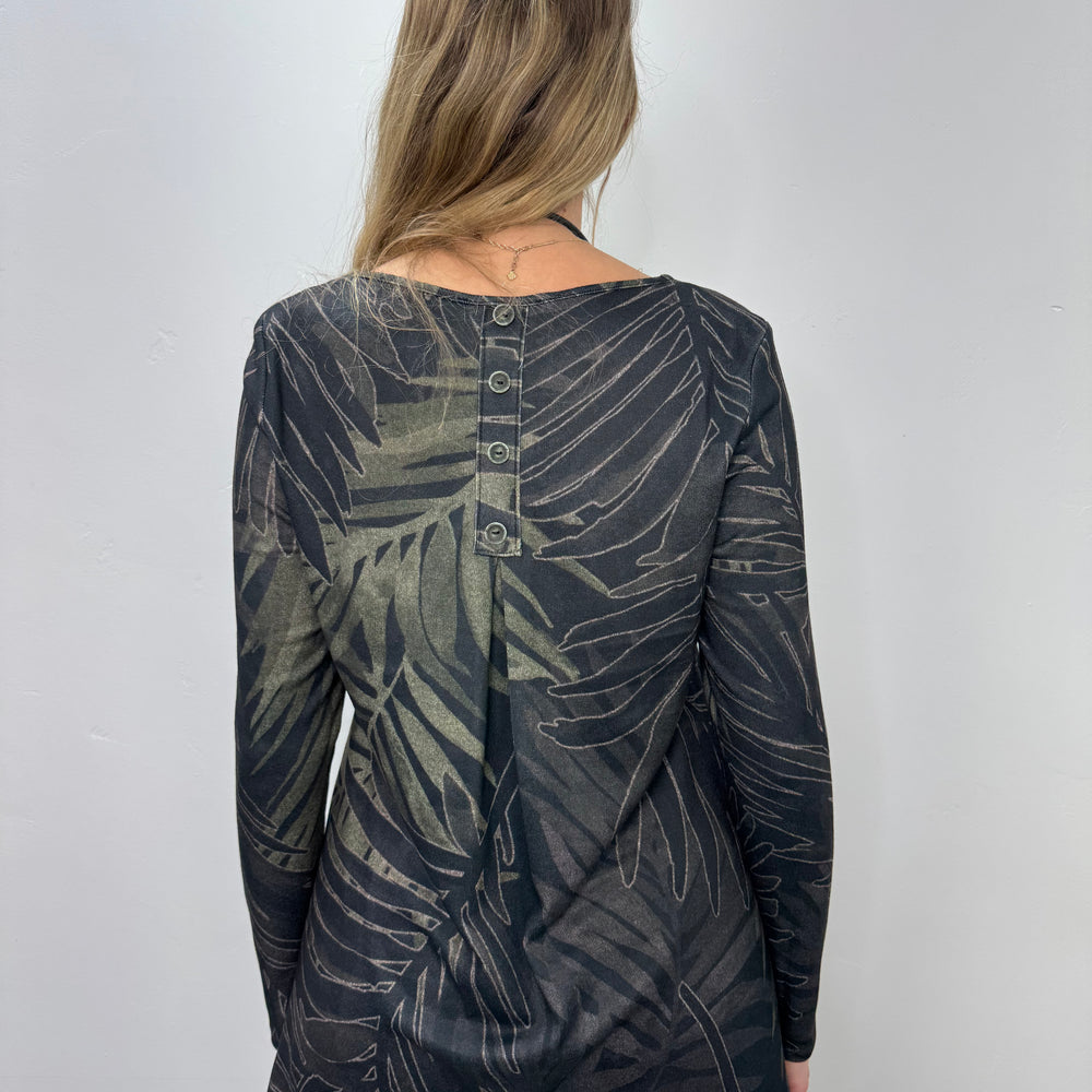 
                  
                    Long Sleeve Palm Leaf 2 Pocket Tunic
                  
                