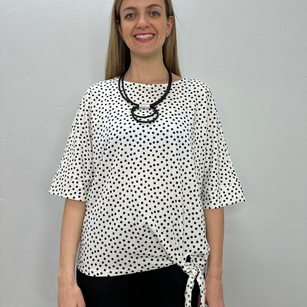 Ivory and Black Pattern 3/4 Sleeve Tunic