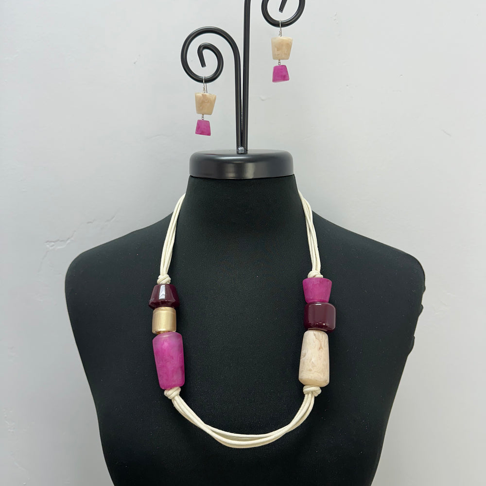 Pink and Cream Gumdrop Short Necklace