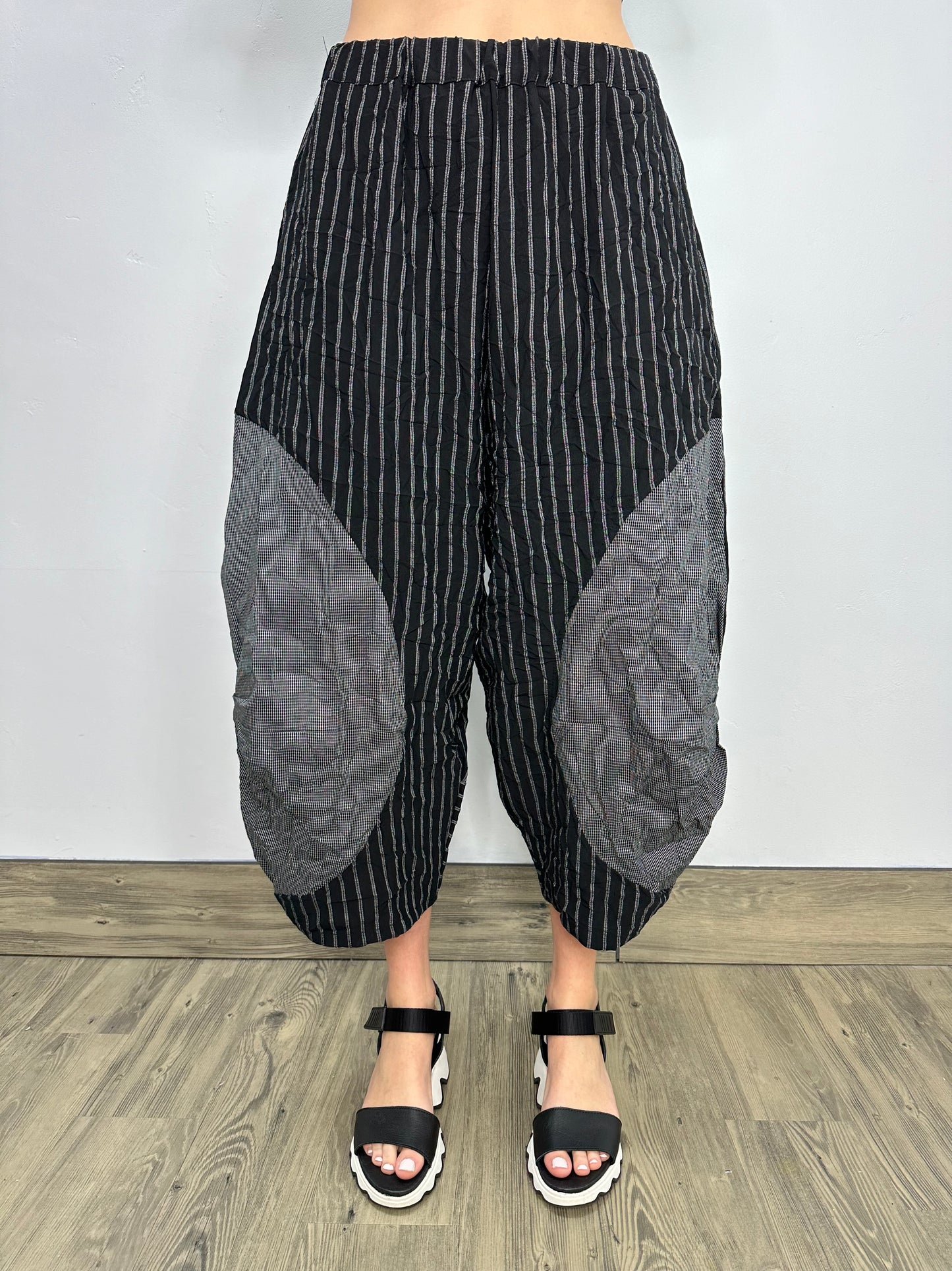 Striped Harem Pant with Knee Detail