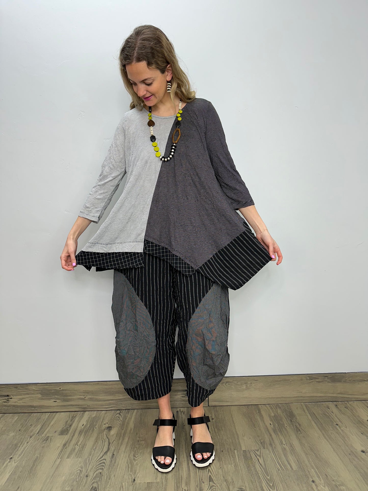 Mixed Media 3/4 Sleeve Tunic Top