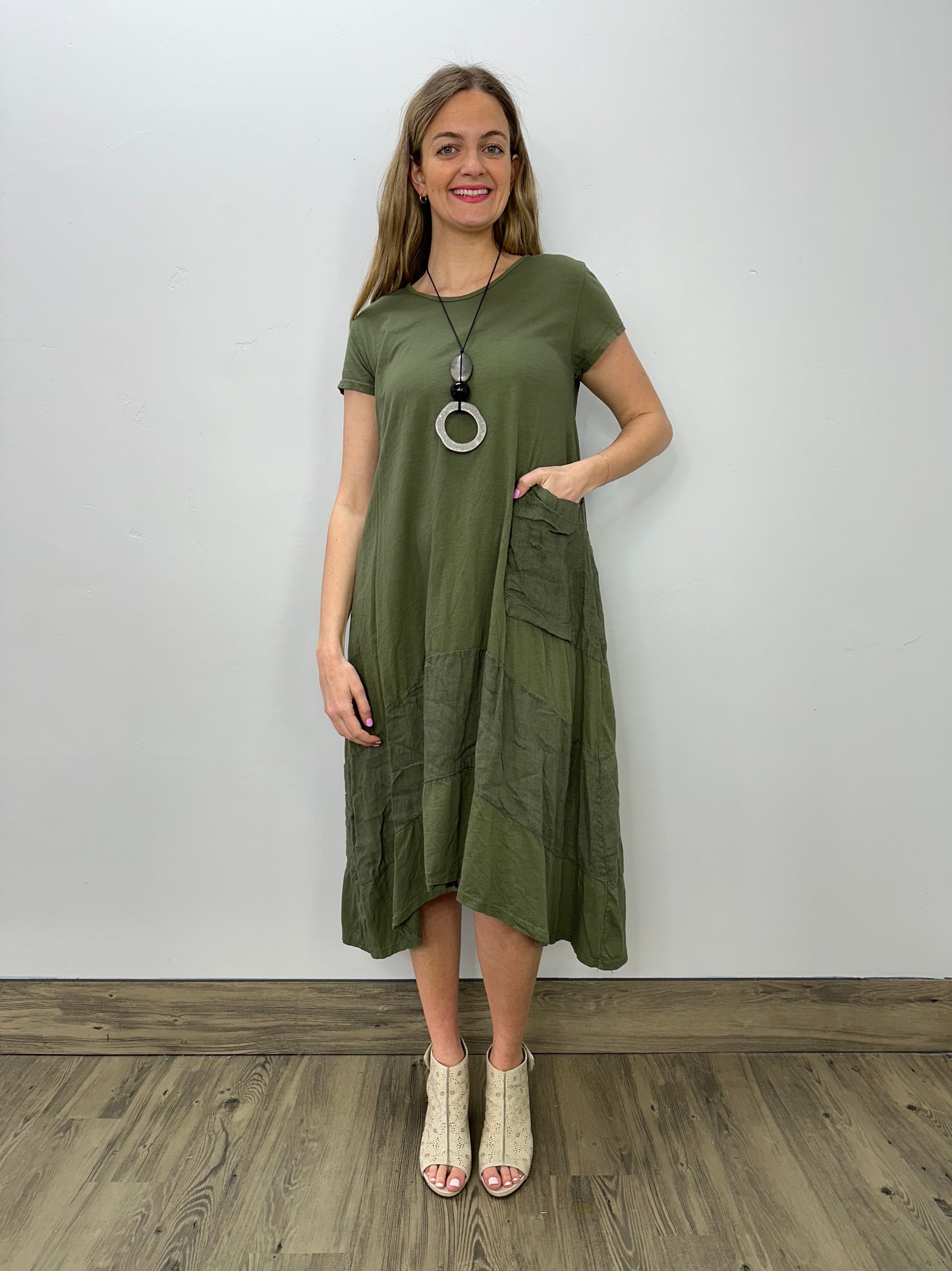 Moss Cotton Linen Shark-bite Dress