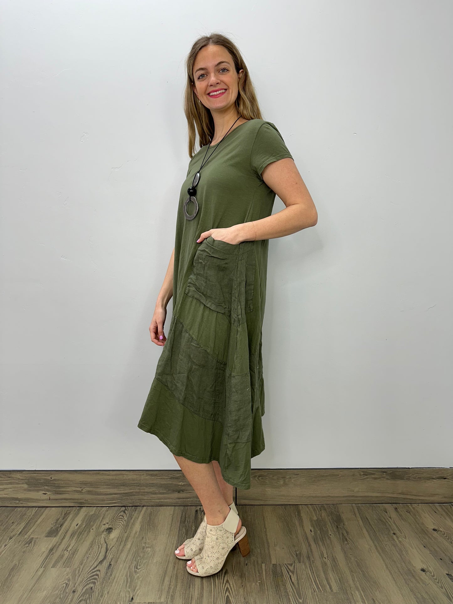 Moss Cotton Linen Shark-bite Dress