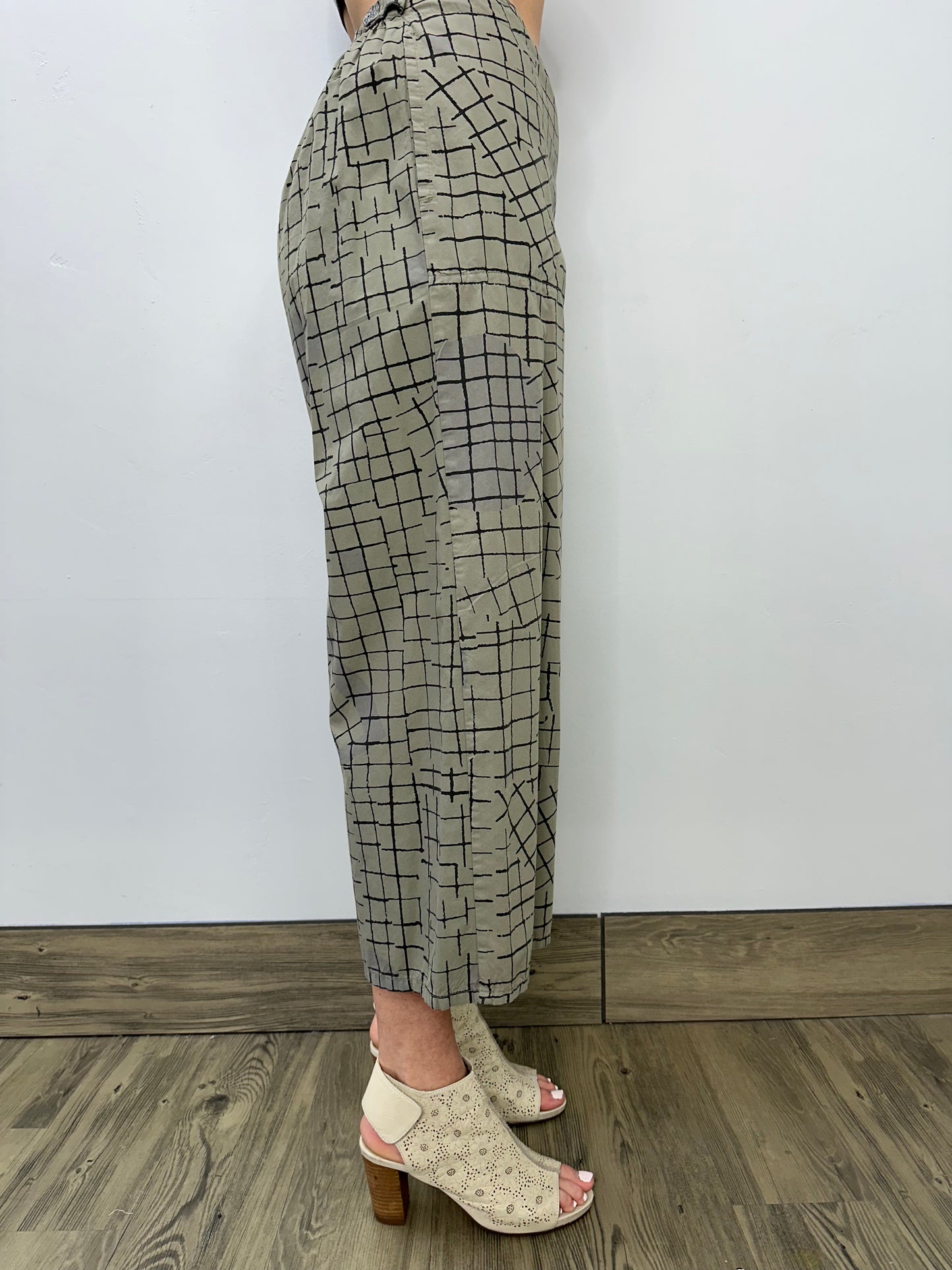 Olive Wide Leg Crop Pant