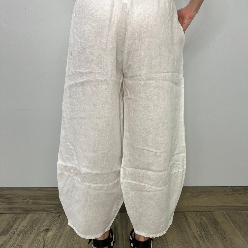 
                  
                    White Oliver Linen Pant
                  
                