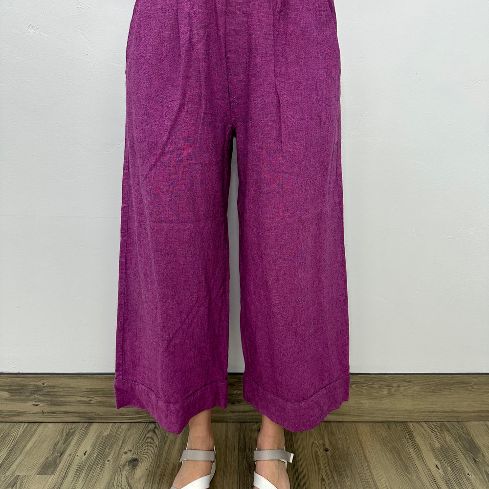 Cosmo Pleated Crop Pant