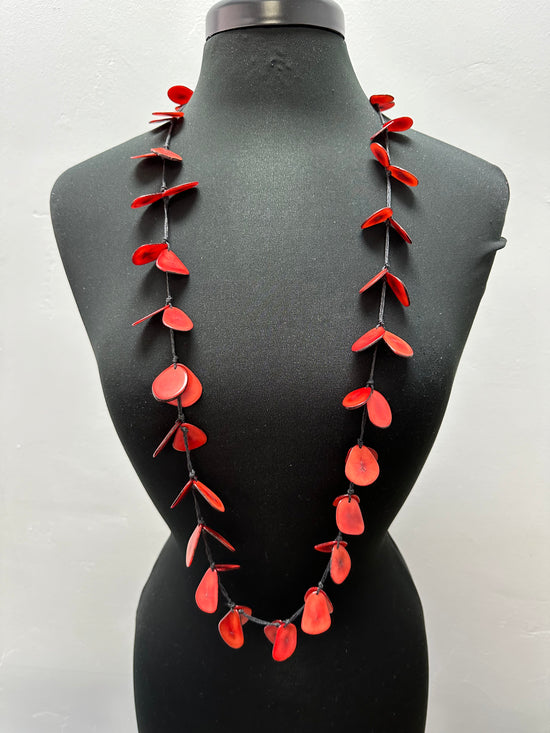 Red Petals Tree Nuts Necklace
