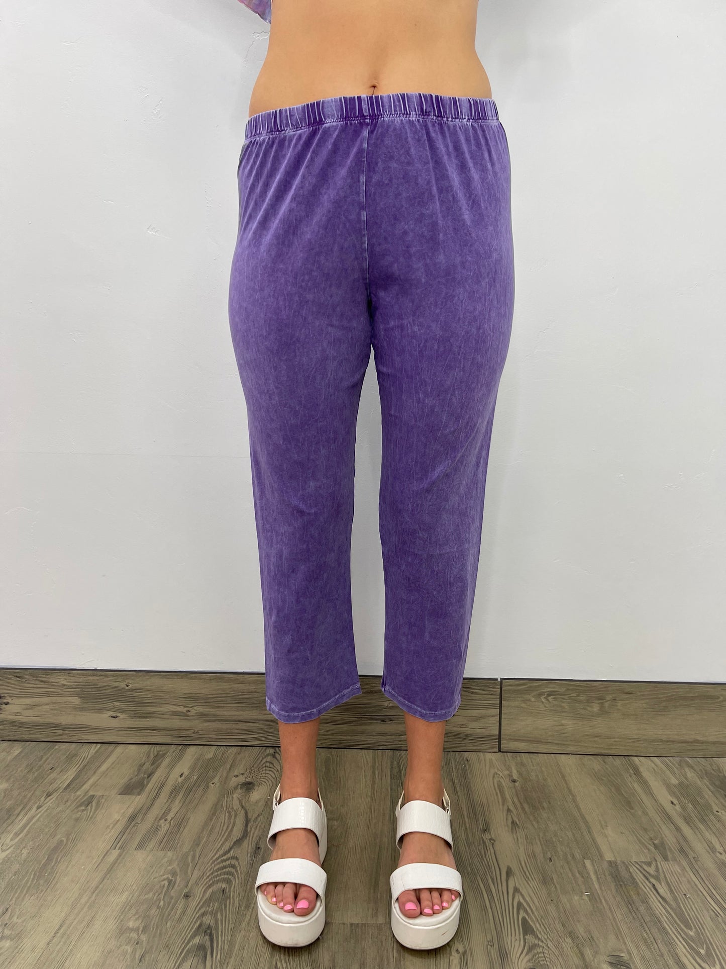 Purple Mineral Wash M37 Capri Legging