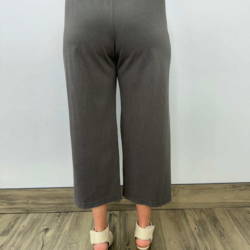 
                  
                    Dusk Gray Multi Pocket Crop Pant
                  
                