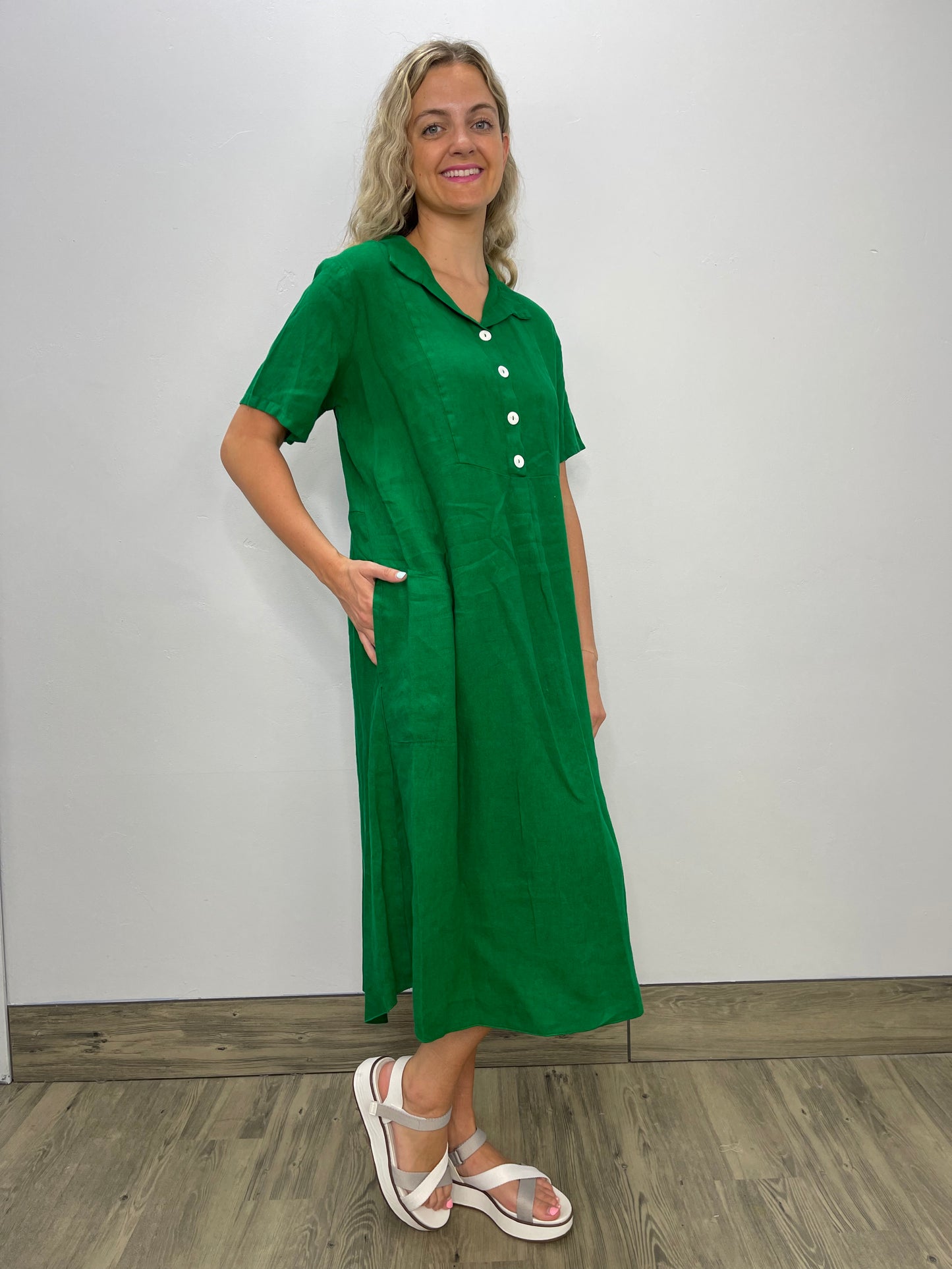Palm Short Sleeve Linen Dress with Pockets