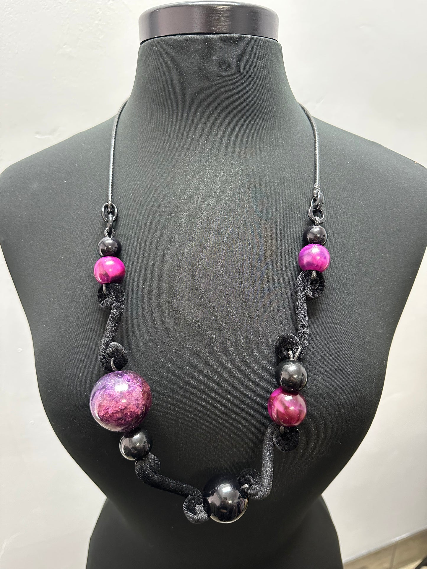Purple Ball Velvet Necklace