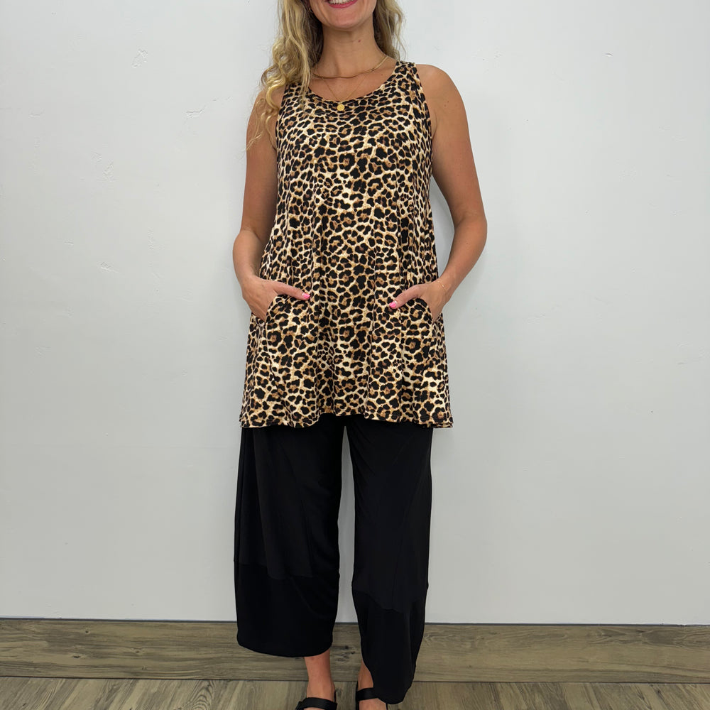 2AM Petite Sleeveless Brown Cheetah Tunic Tank