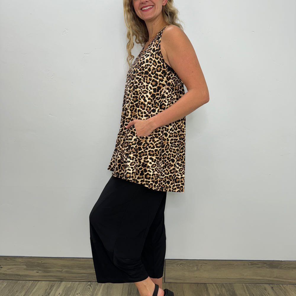 
                  
                    2AM Petite Sleeveless Brown Cheetah Tunic Tank
                  
                