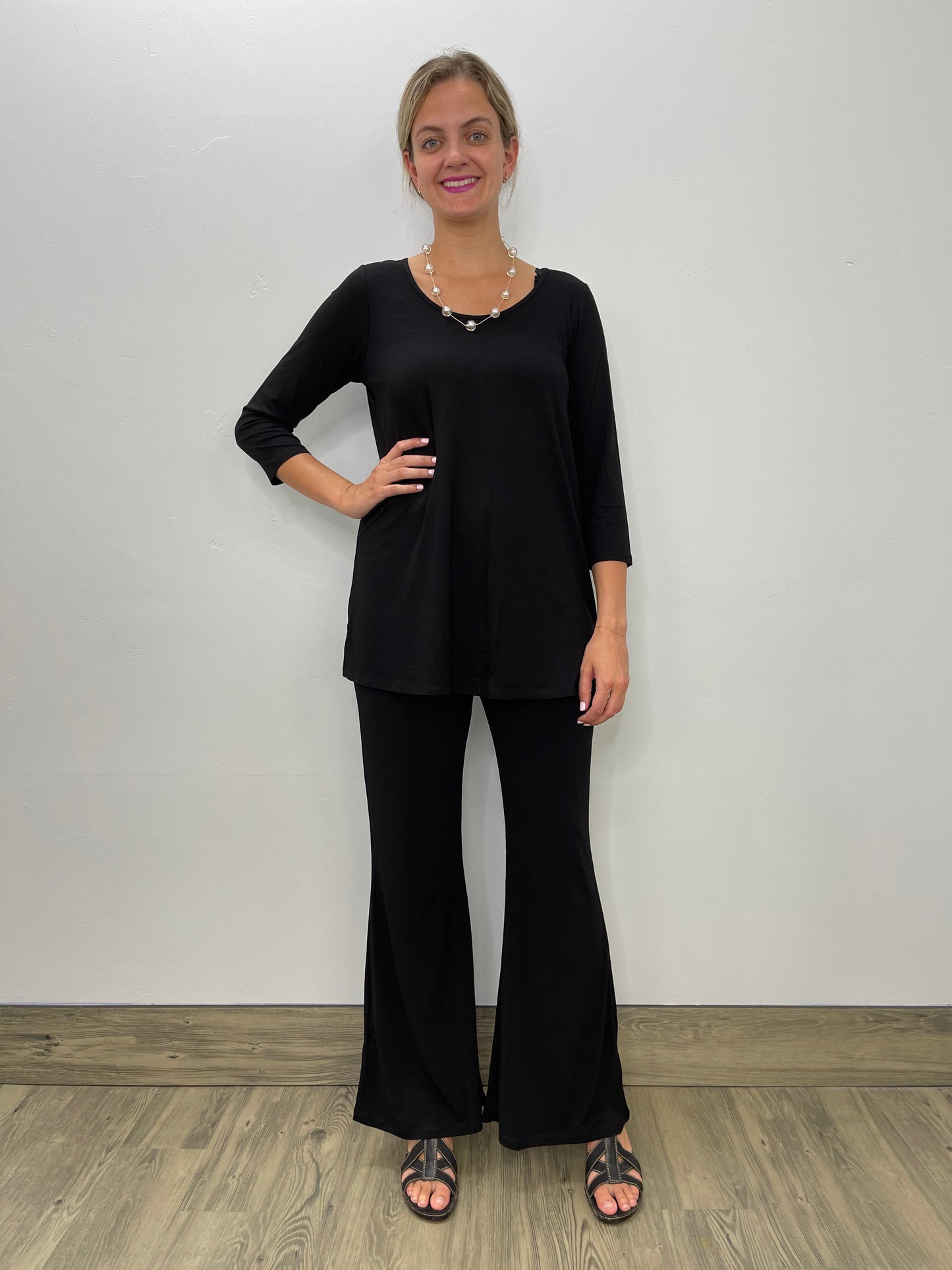 Black Tencel 3/4 Sleeve Tunic