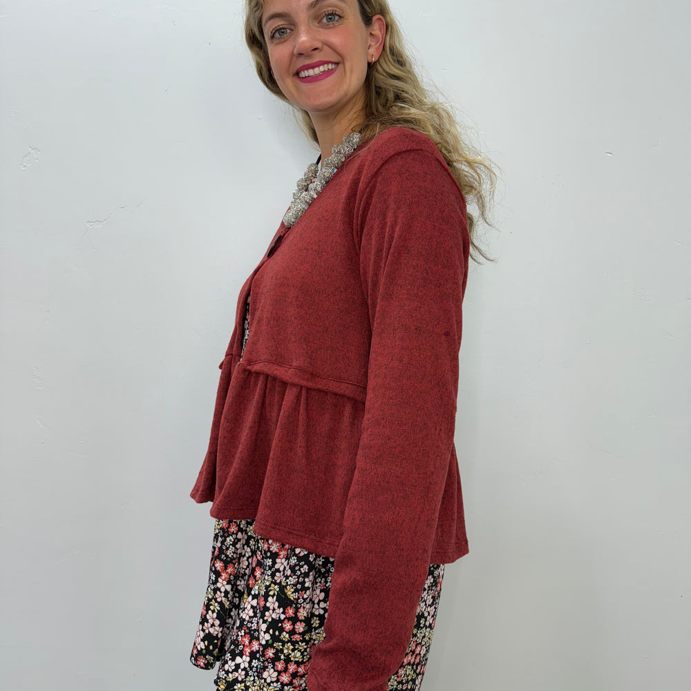 Twist Short Cardi - Tomato Hacci