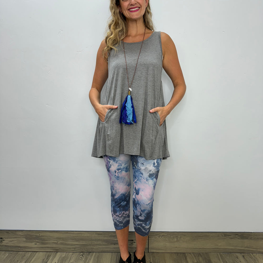 2AM Petite Sleeveless Solid Tunic Tank V Grey