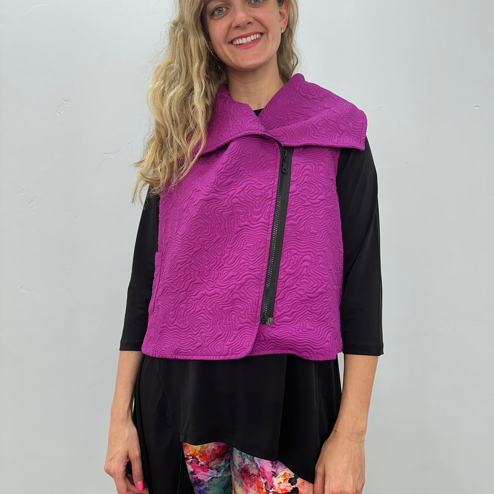 Dragonfruit Fuchsia Textured Zipper Vest